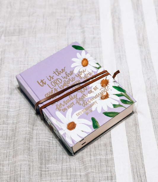 Daisy  Custom Painted Bible, Personalized Bible, Hand Painted Holy Book, Unique Religious Gift, Custom Bible Cover